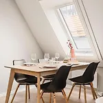Heimby Homes - Large Floor דירה